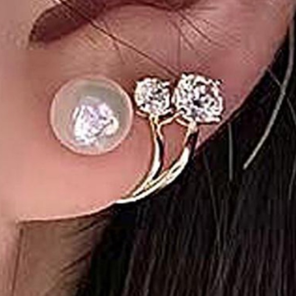 Luxe Gold Tone Faux Pearl Cubic Zirconia Earrings - Picture 3 of 5